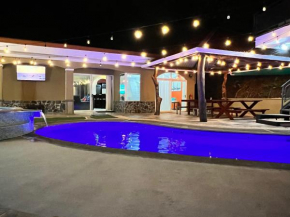Los Amigos Luxury Villa